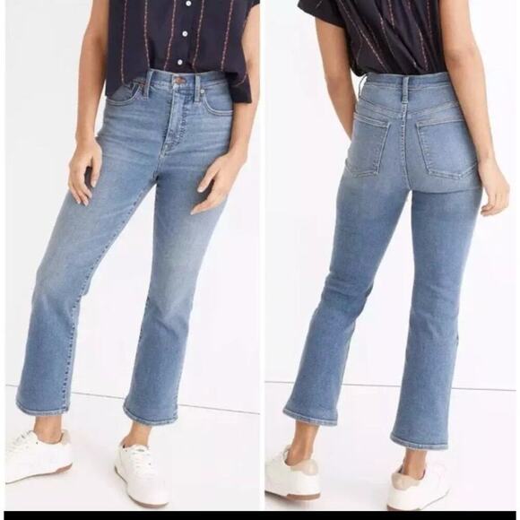 Madewell Cali Demi-Boot Jeans in Dorrance Wash TENCEL 23P Light Wash Stretch - Picture 1 of 11